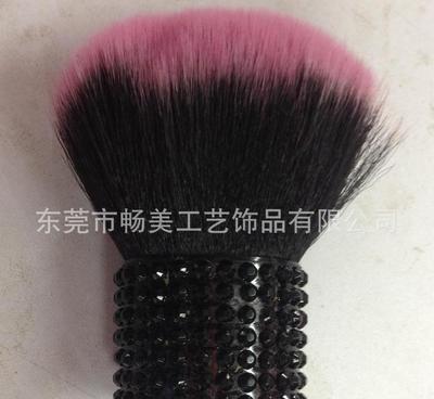 璀璨工藝，點亮生活 東莞工廠一站式貼鉆服務(wù)，打造個性化時尚單品